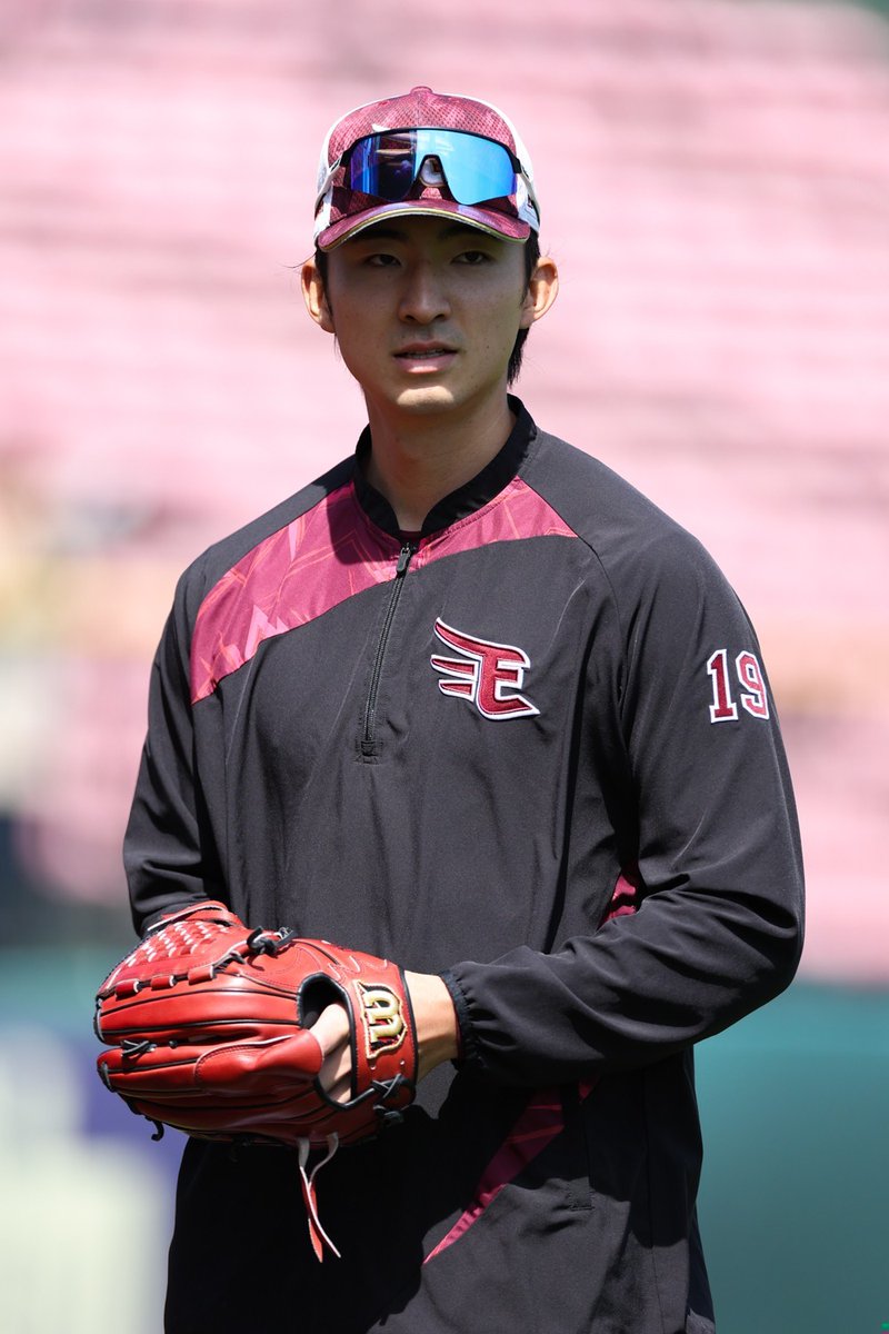 東北楽天ゴールデンイーグルス　19 荘司 康誠選手　サインボール p1600187_a.jpg