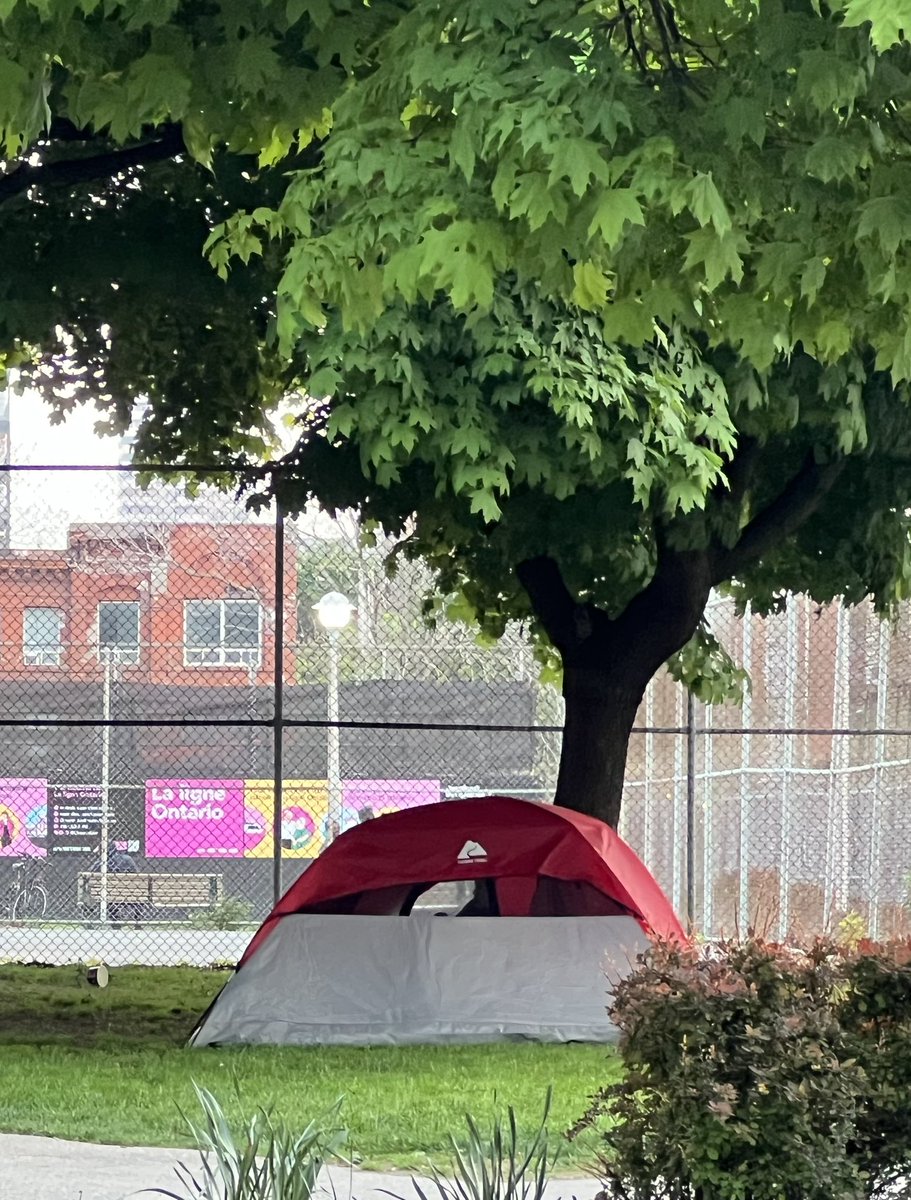 4 new tents erected in Moss Park in 5 days

#encampment #homeless #shelters #marginalized #thoseinneed
<a href="/MayorOliviaChow/">Mayor Olivia Chow 🇨🇦</a> <a href="/TOparksrec/">Toronto Parks & Rec</a> <a href="/TPS51Div/">51 Division</a> <a href="/TOPublicHealth/">Toronto Public Health</a> <a href="/MossParkCoppers/">Moss Park Coppers</a> <a href="/JohnInnesCentre/">John Innes Centre</a>