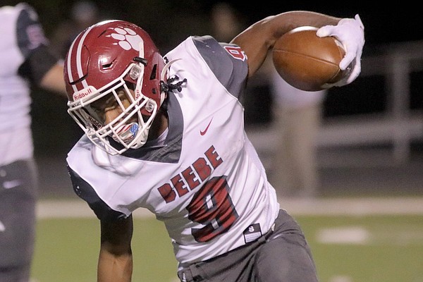 Arkansas football offers 4-star RB Kiandrea Barker, who plans visit: Beebe running back Kiandrea Barker received a scholarship offer from Arkansas on Tuesday and plans to make an official visit to Fayetteville. dlvr.it/T6v1Qh