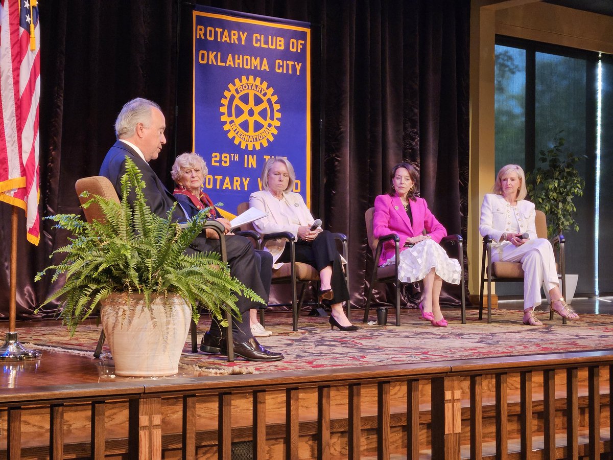 We had a great program at the @okcrotary today! Thank you to Donna Nigh, Rhonda Walters, Cathy Keating, & Kim Henry for sharing stories about their time serving as the First Ladies of OK. Each of these ladies has been honored by the @OklaChildAdv with our Public Servant Award