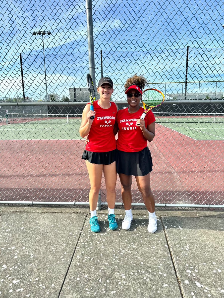 Congratulations to our State Bound doubles team of Tessi Mumbuluma & Alissa Rautenberg! They’ll play in the District championship tomorrow at Snohomish at 11am. Go Spartans! 🎾