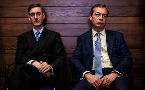 Comment: Farage - Don't Get Fooled Again: Last night on his @GBNEWS hour, Tory MP Jacob Rees-Mogg literally begging Nigel Farage and @reformparty_uk to join the disastrous faux @Conservatives. Labour are odds on favourites to have around 60-120 seat majority in the next
