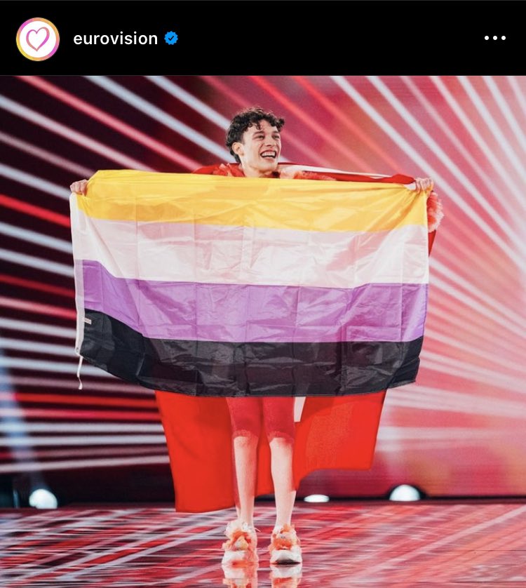 czopsticks's tweet image. Isn’t it kinda funny how Eurovision proudly posted Nemo holding their flag on Instagram even though they told them + the viewers NOT to bring their LGBT+ flags? It’s a bit hypocritical in my opinion. 😬