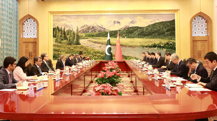 Chinese Vice Premier Ding Xuexiang has expressed his country's full support to Pakistan in all areas of cooperation including economy, trade and investment @MIshaqDar50 @ForeignOfficePk @MFA_China @CathayPak #RadioPakistan #News radio.gov.pk/15-05-2024/chi…