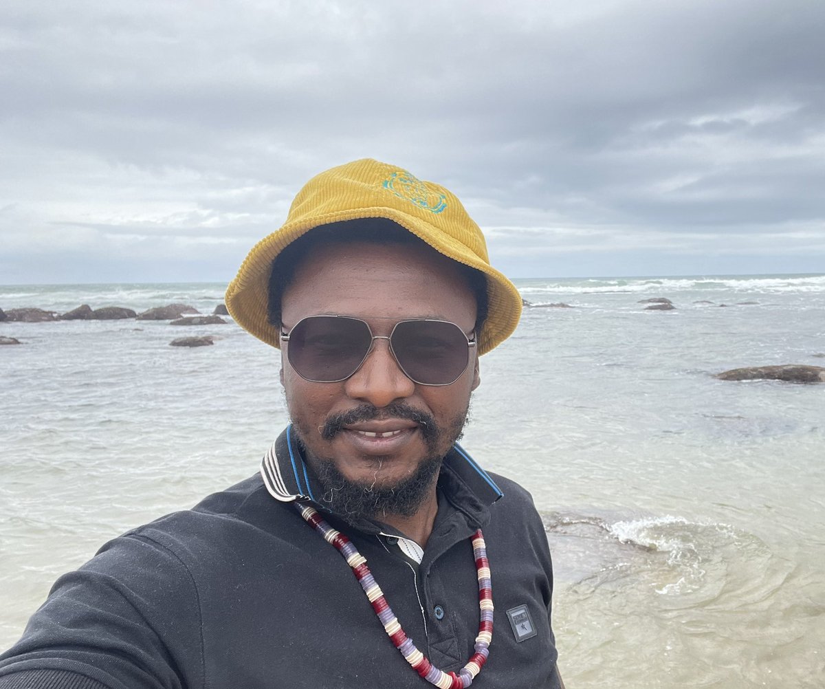 Ingane yamanzi amakhulu