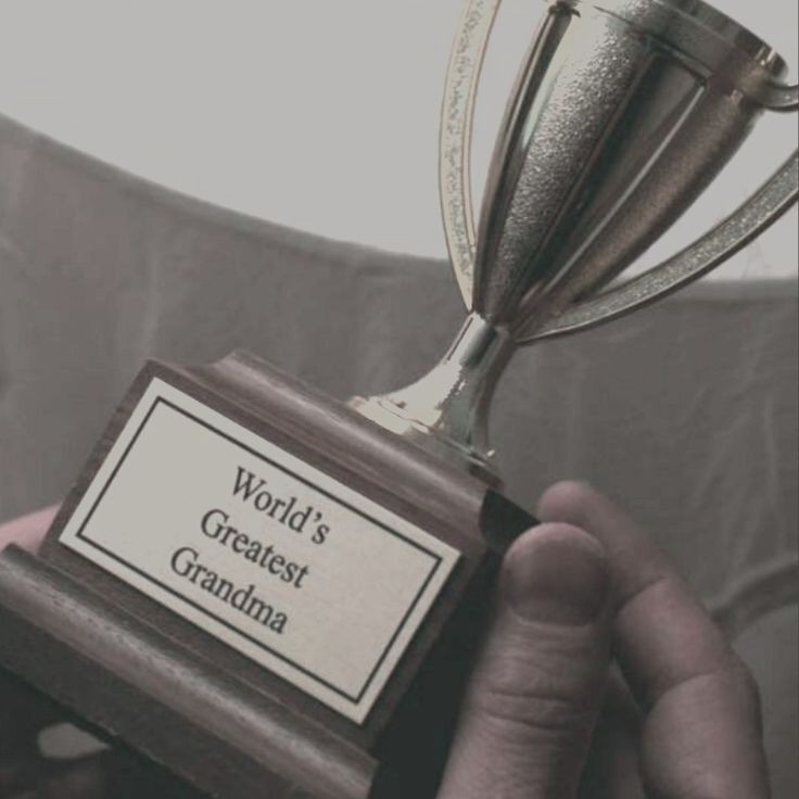 ну что, узнал_а меня? Скотт Лэнг. Человек-муравей. ну в Берлине-то, когда мы там с Кэпом... я был огромным! 

а, ладно, проехали. как я уже сказал.. Скотт, будем знакомы.