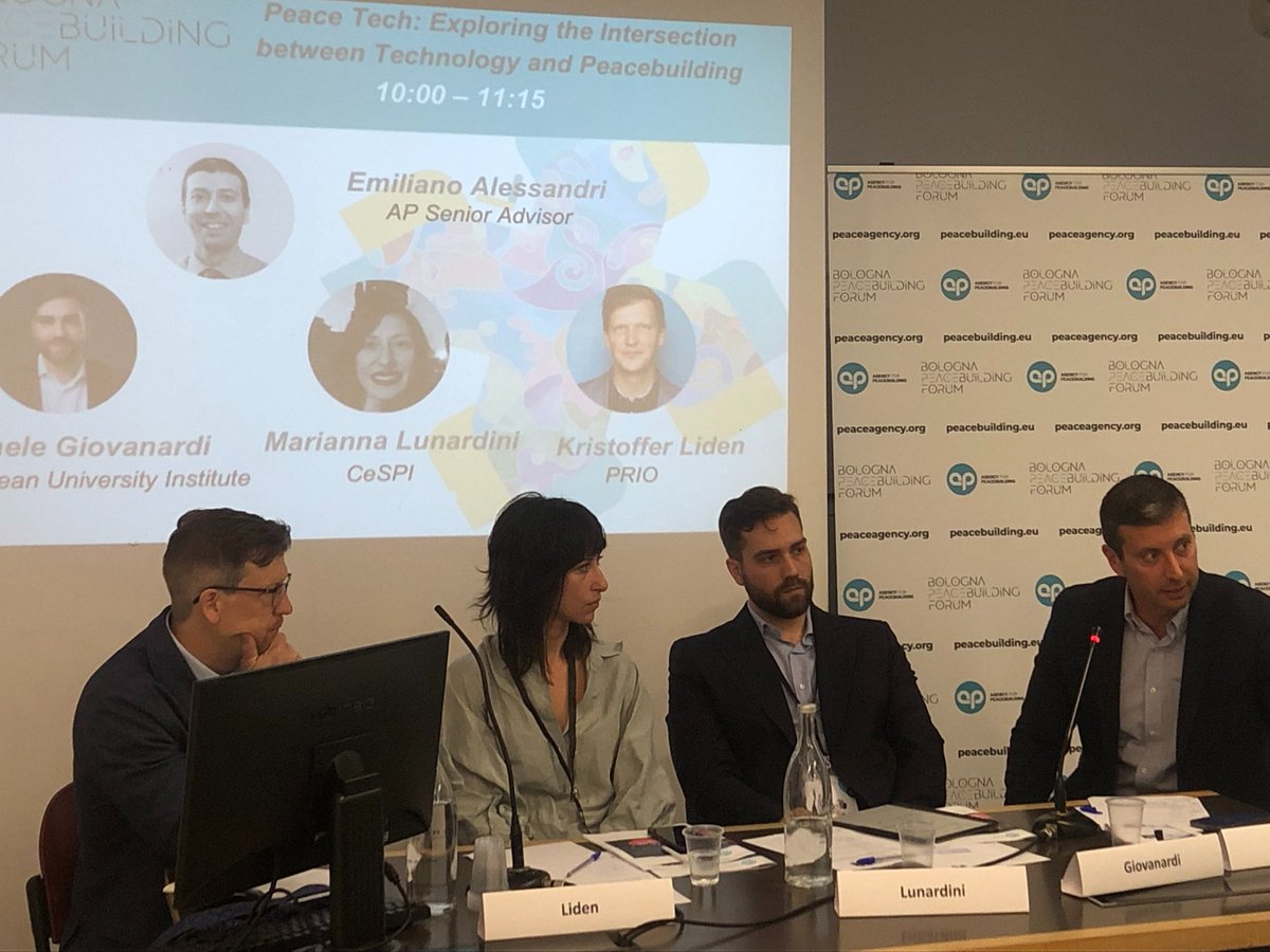 💭How do we define #PeaceTech?
Emiliano Alessandri from AP poses the first question to our speakers <a href="/MichiGiovanardi/">Michele Giovanardi</a>, Marianna Lunardini &amp; <a href="/KristofferLiden/">Kristoffer Lidén</a> , during our first session on PeaceTech, exploring the intersection between technology &amp; peacebuilding at the #BPF2024.