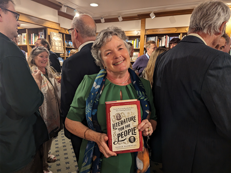 Sarah Harkness (@sarahhark2) celebrated the publication of Literature for the People: How the Pioneering Macmillan Brothers Built a Publishing Powerhouse at @Hatchards yesterday evening bookbrunch.co.uk/page/free-arti… (Free to view)
