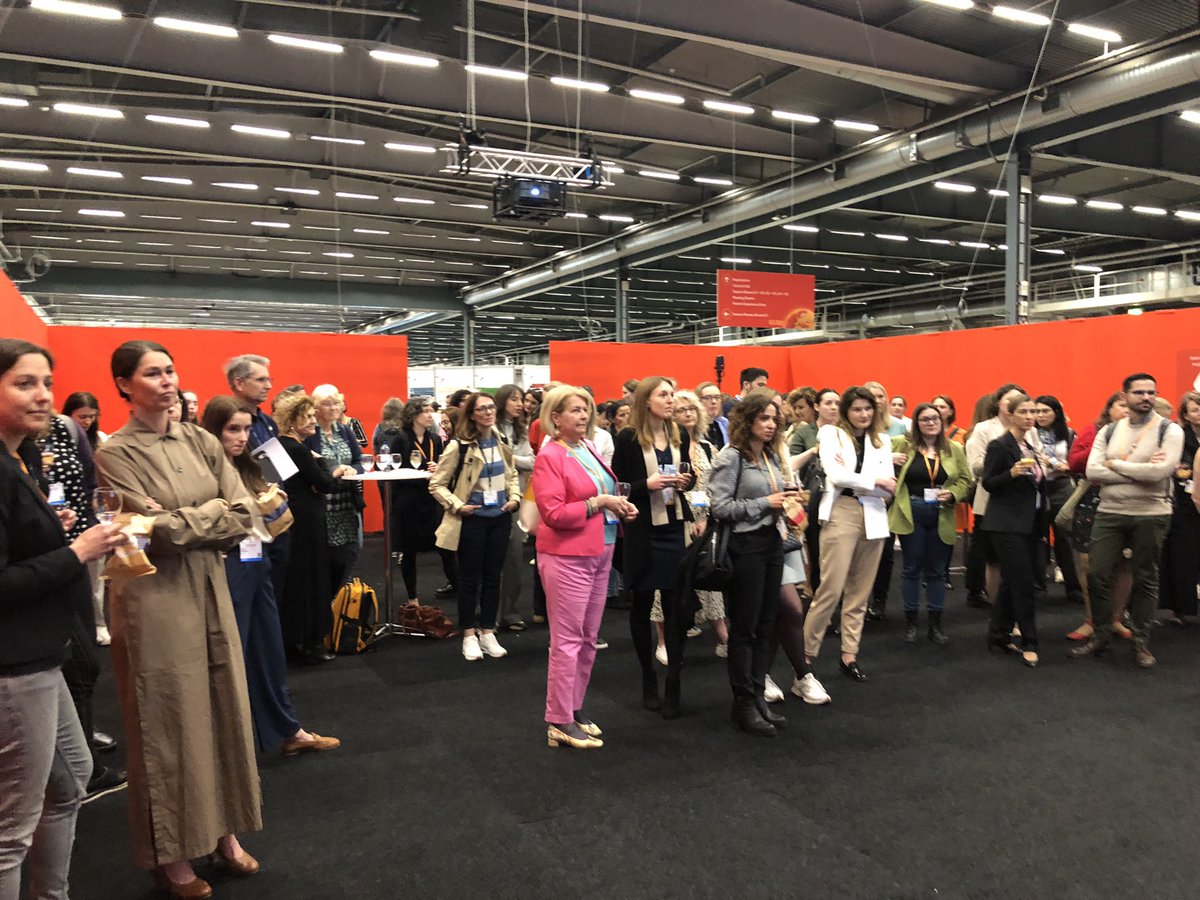 Our #EUWIN community is growing each year and it was great to see everyone at the #EUWIN drinks reception at #ECE2024. We hope you enjoyed meeting fellow colleagues and that you will get more involved with our #EUWIN activities and events. 

ese-hormones.org/euwin