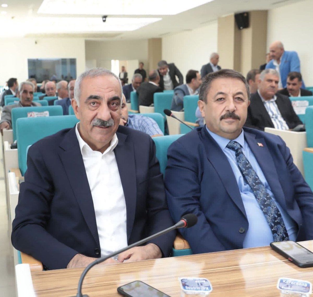 Hilvan da Akpartimizin Belediye Başkan Adayı olan <a href="/aslanalibayik/">Aslan Ali Bayık</a> Adaylık yolunda başarılar dilerim.