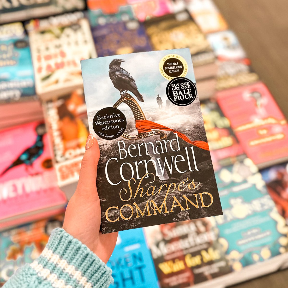 Bernard Cornwell’s Sharpe’s Command is out now on paperback, and our Exclusive Waterstones edition features bonus content you won’t find anywhere else!

#waterstonesnorthallerton #northallerton #bookshop #lovenorthallerton #waterstones #bernardcornwell #sharpe #sharpescommand