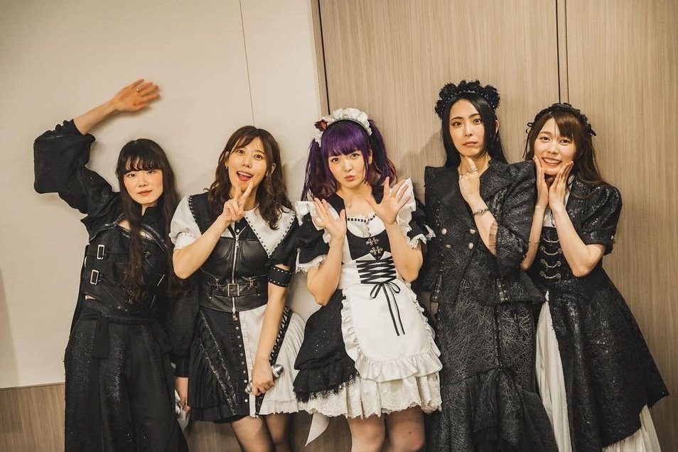 📸📷It's impossible to ever get tired or bored of seeing photos of BAND-MAID. New or old.📷📸
#BANDMAID