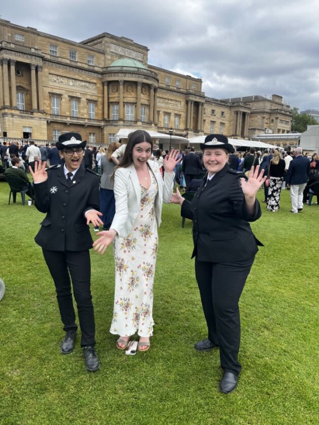 Royally deserved recognition👑 CONGRATULATIONS to the 11 Cadets who celebrated their Gold Duke of Edinburgh at Buckingham Palace this week. A massive thank you as well to the St John volunteers who kept attendees safe 💚