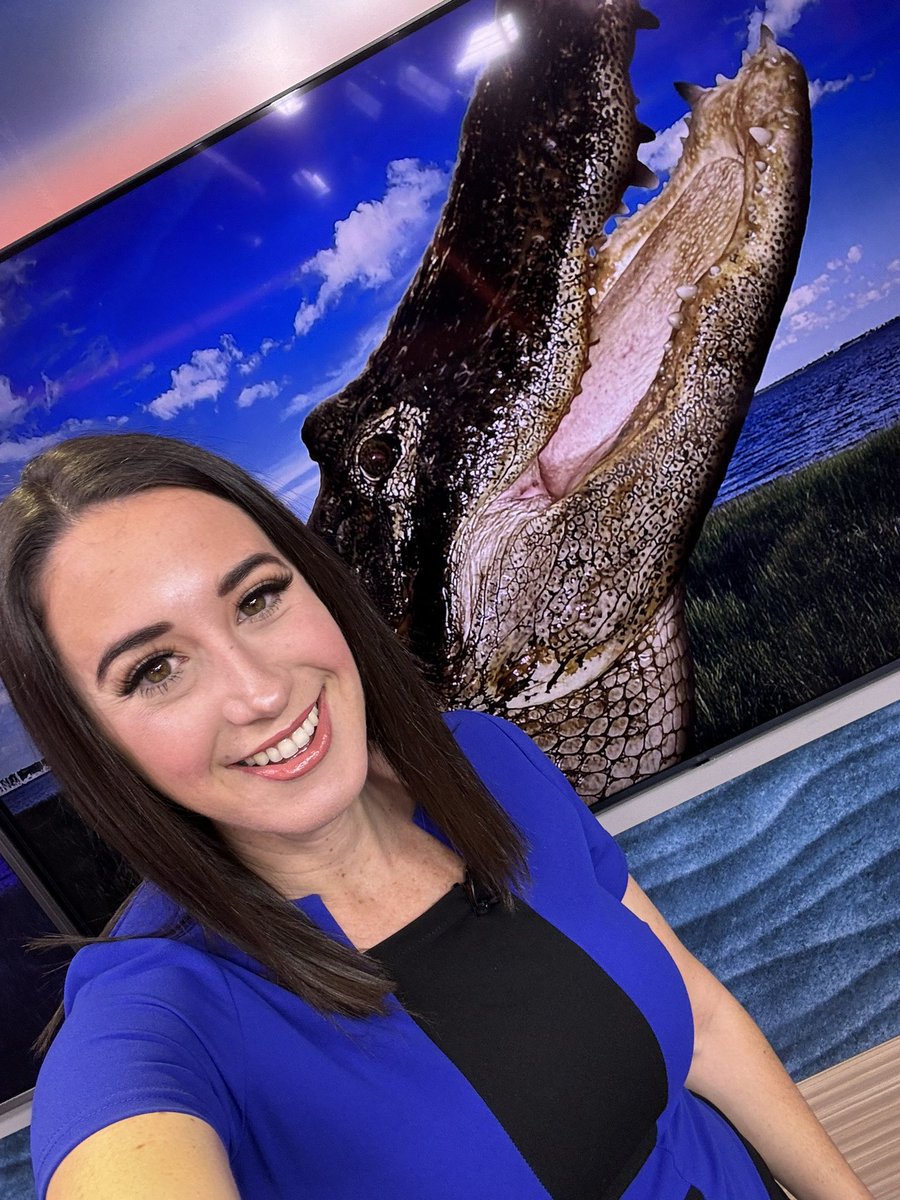 When there’s a giant gator image on set, you take a picture in front of it #Florida #GoGators