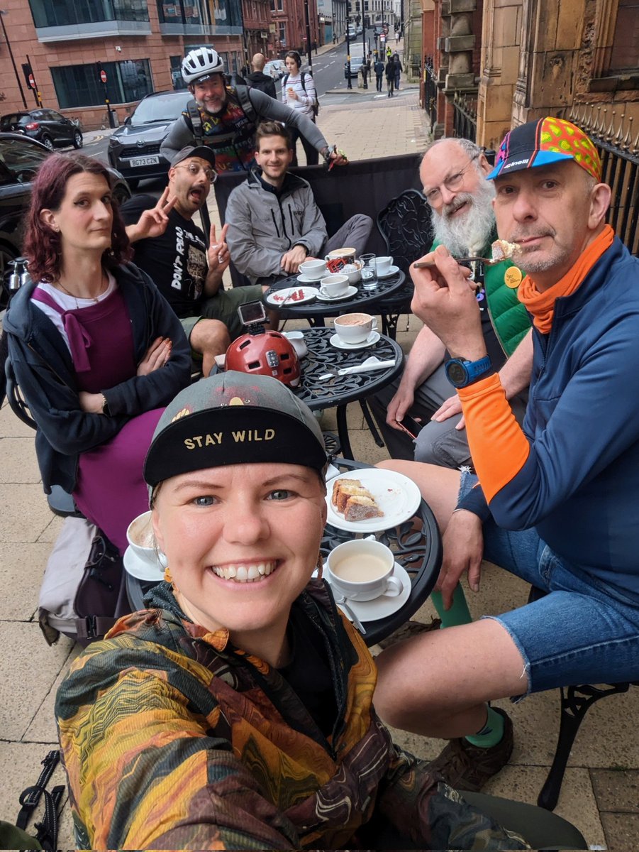 When you find your people!! thanks for the fab morning vibes & bants folks. Best served post morning ride over breakfast dessert obvs 🚲☕🤗💚

#BikeBreakfastClub #SquadGoals #CommutesCount #LoveToRide
