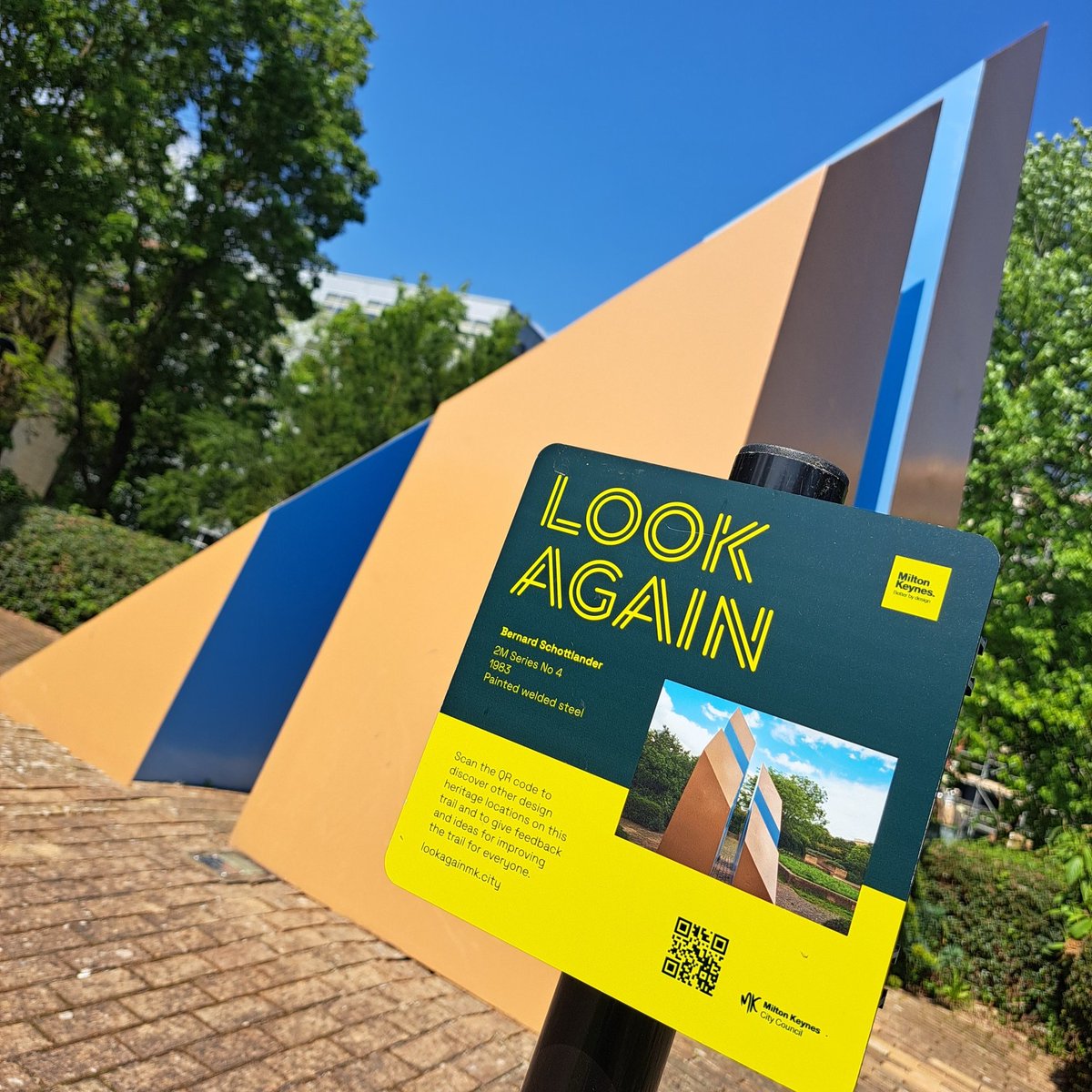 Have you entered our #LookAgain photo comp yet?

The new FREE trail around #MiltonKeynes City Centre is a unique guide to the modern heritage, art, architecture and design you can discover! Take a photo and you could win tickets to @MK_Gallery 📸👍

Enter: destinationmiltonkeynes.co.uk/look-again-com…