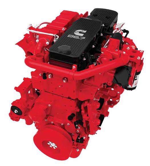 カミンズはいすゞと共同開発した6.7リットルの新型エンジンを発表。いすゞの栃木工場で生産する。24年後半から日本並びに他の市場でいすゞの中型トラックに搭載されるエンジンとして展開。共同開発と言ってるけど設計はカミンズが…大型はボルボ（UD）だし自社開発エンジンは小型だけになっていくのか