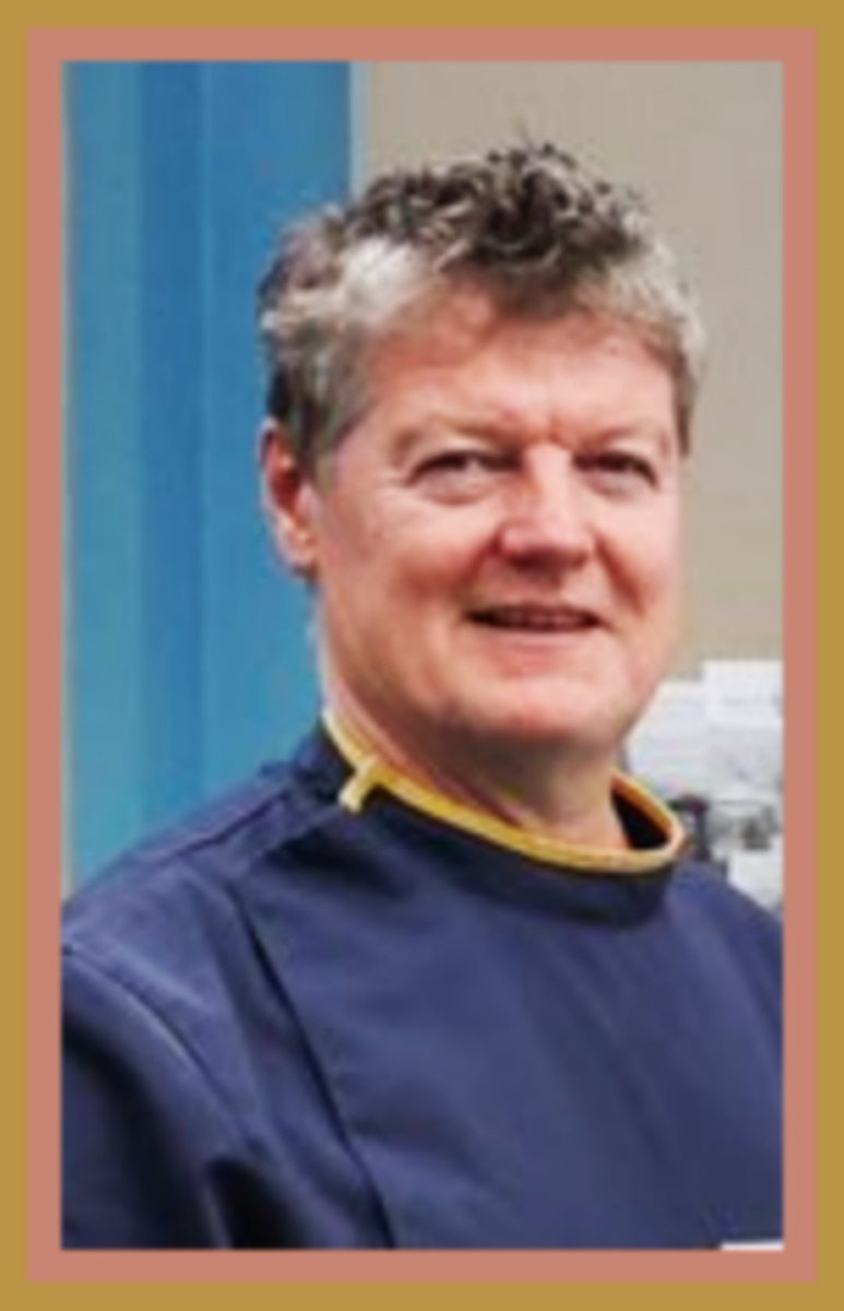 Ah Tom, its hard to believe how life can change so suddenly
You were always so kind and happy, and I can still picture you singing and dancing

Working with you in the Palliative care team at @NorthMidNHS was a privilege
Your absence has left a big gap.

Rest in peace, Tom 🙏🏼😢