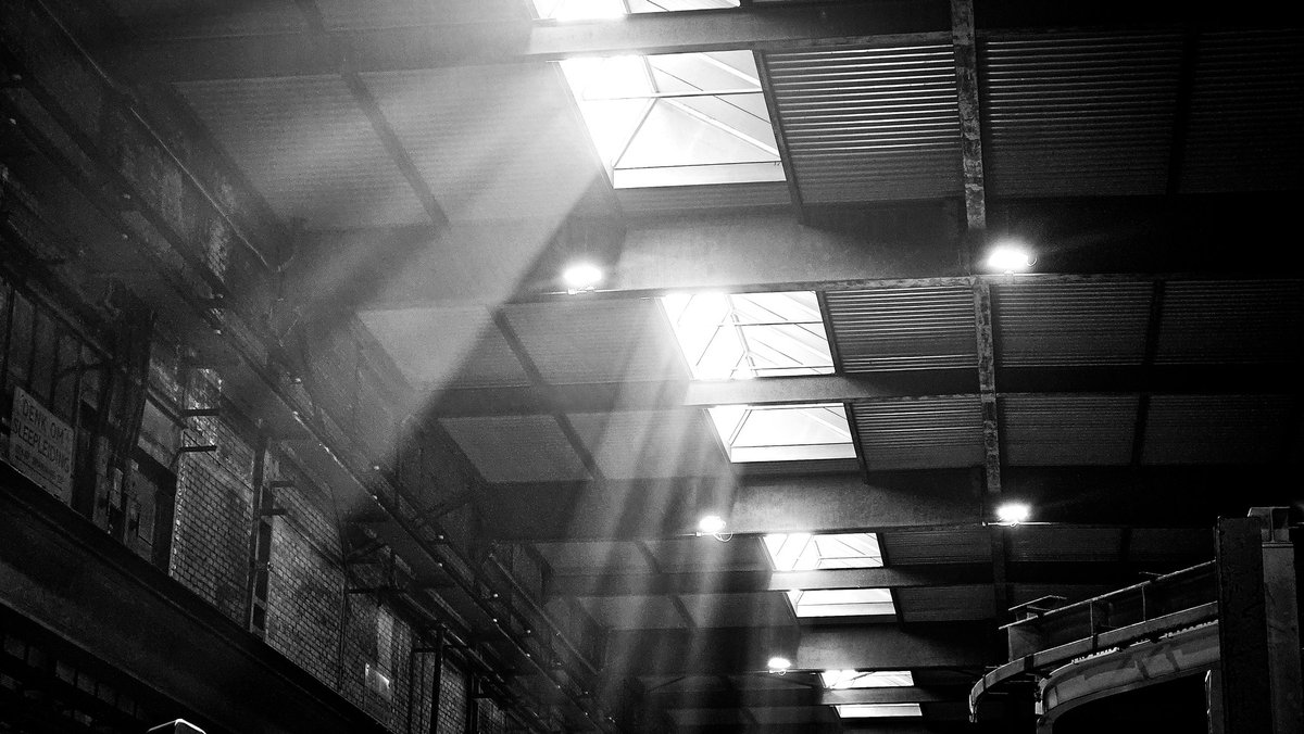 Sunbeams in the factory 

#sunbeams #factory #work #blackandwhitephotography #BlackAndWhiteWednesday #photography #TataSteel