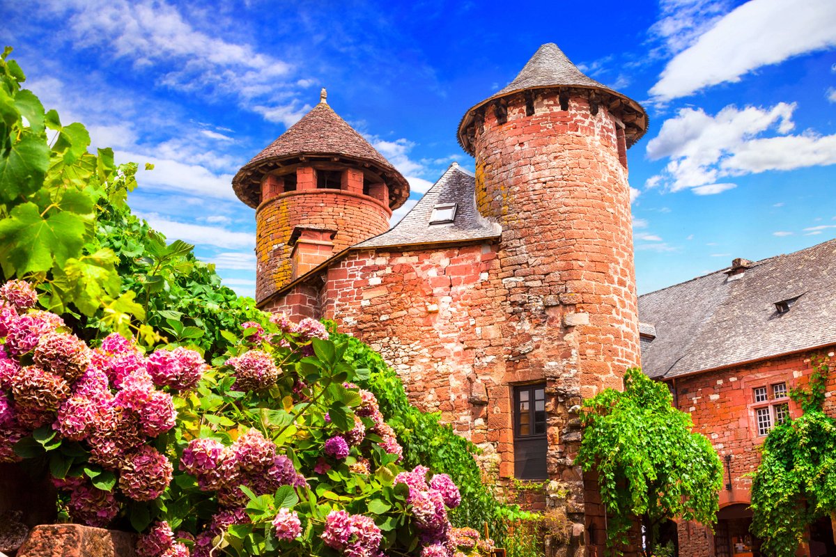 Discover the stunning beauty of Collonges-la-Rouge, the captivating red village of France! 🏰❤️ 

Nestled in the picturesque countryside, its unique red sandstone buildings will leave you enchanted. 🫶😍

📍Collonges-la-Rouge, France

📸 Freesurf / AS

#ExploreFrance