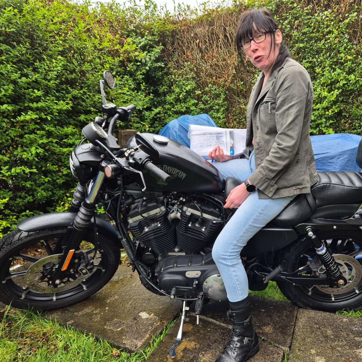 Teasbitch's tweet photo. Bought a new toy.
#harleydavidson https://t.co/EsRK84AQDQ