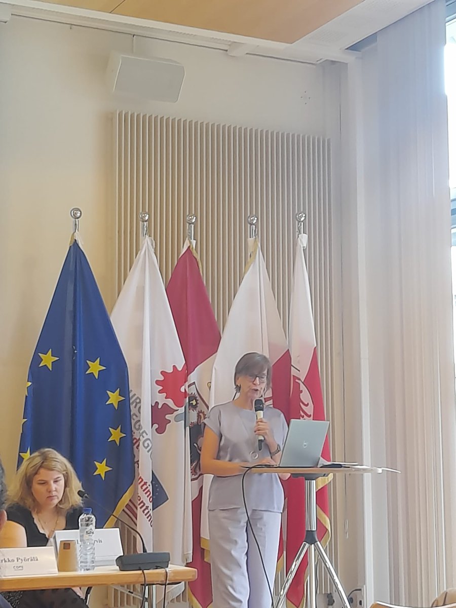 🚀 The Final Stakeholder Conference continues! 🚀 On deck: 
🔹 C.O.P.E Project Presentation by Emanuele Torri 
🔹 Presentations from Stakeholders: Pirkko Pyörälä: EU initiatives for youth | Liza Jarvis: Social prescribing methodology in the UK. Excited for more insights ahead!