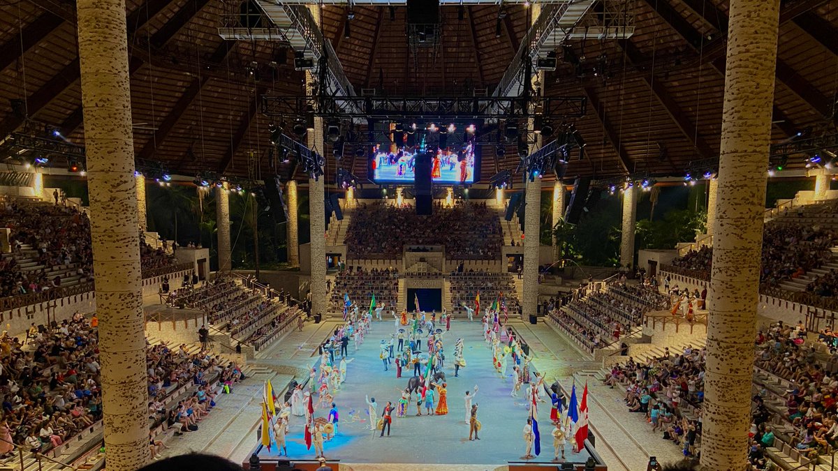 No importa cuantas veces vea Mexico Espectacular de <a href="/XcaretPark/">Xcaret</a>, siempre  me voy a emocionar como si fuera la primera vez 🥹