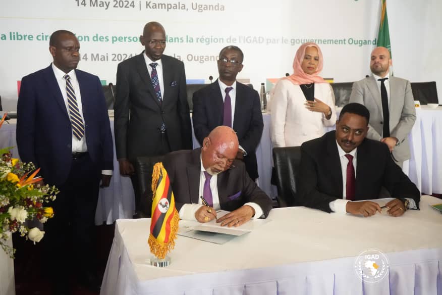 Our Deputy Ambassador @GuillaumEUG had the pleasure to witness the signing of the Protocol on Free Movement of Persons in the #IGAD region by @GovUganda and @IGADsecretariat in Kampala yesterday, a key action affirming 🇺🇬commitment and leadership towards regional integration.