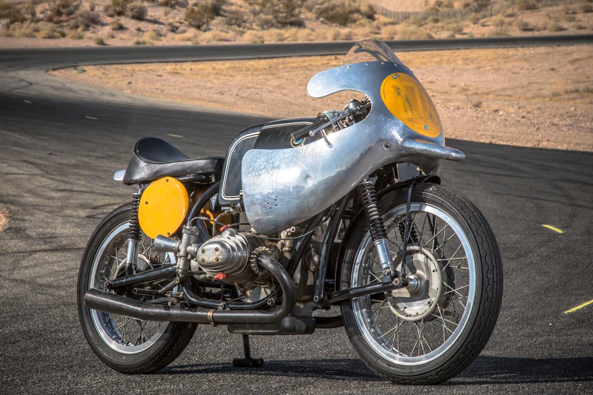 1956 BMW Rennsport RS54 source: tinyurl.com/ytrrytuh #ClassicMotorcycles