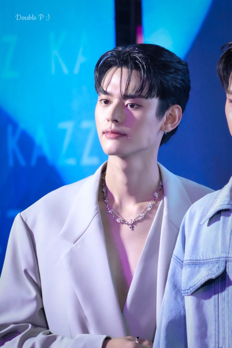 พิเส้ดคงจะอยู่ไม่ได้แล้ว เพราะความหล่อของพี่เน 😎

~ #NAY_PERSES ~ 🐒

#KazzAwards2024xPERSES
#KAZZAWARDS2024
#PERSES_TH #PERSES