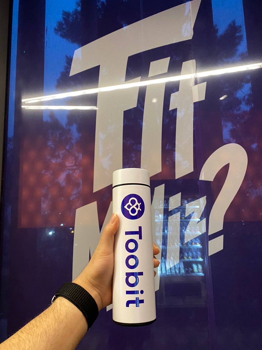 Stayin' cool, stayin' Toobit. Beat the heat with a refreshing bottle of water.🥤Share your pics with us; what are your favorite tips for staying hydrated on the go?🧐

#Toobit #Cryptoexchange #cryptotrading #summer2024