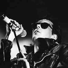 MaxxGhe's tweet image. 15/05/1959.
Nasce Andrew William Harvey Taylor.
Noto col nome d'arte di Andrew Eldritch sarà il frontman dei Sister Of Mercy.
Lucretia My Reflection: youtu.be/IuezNswtRfo
More: youtu.be/BURM7l6_pvg
Marian: youtu.be/yVPx4zalkiM
#AndrewEldritch #SisterOfMercy
