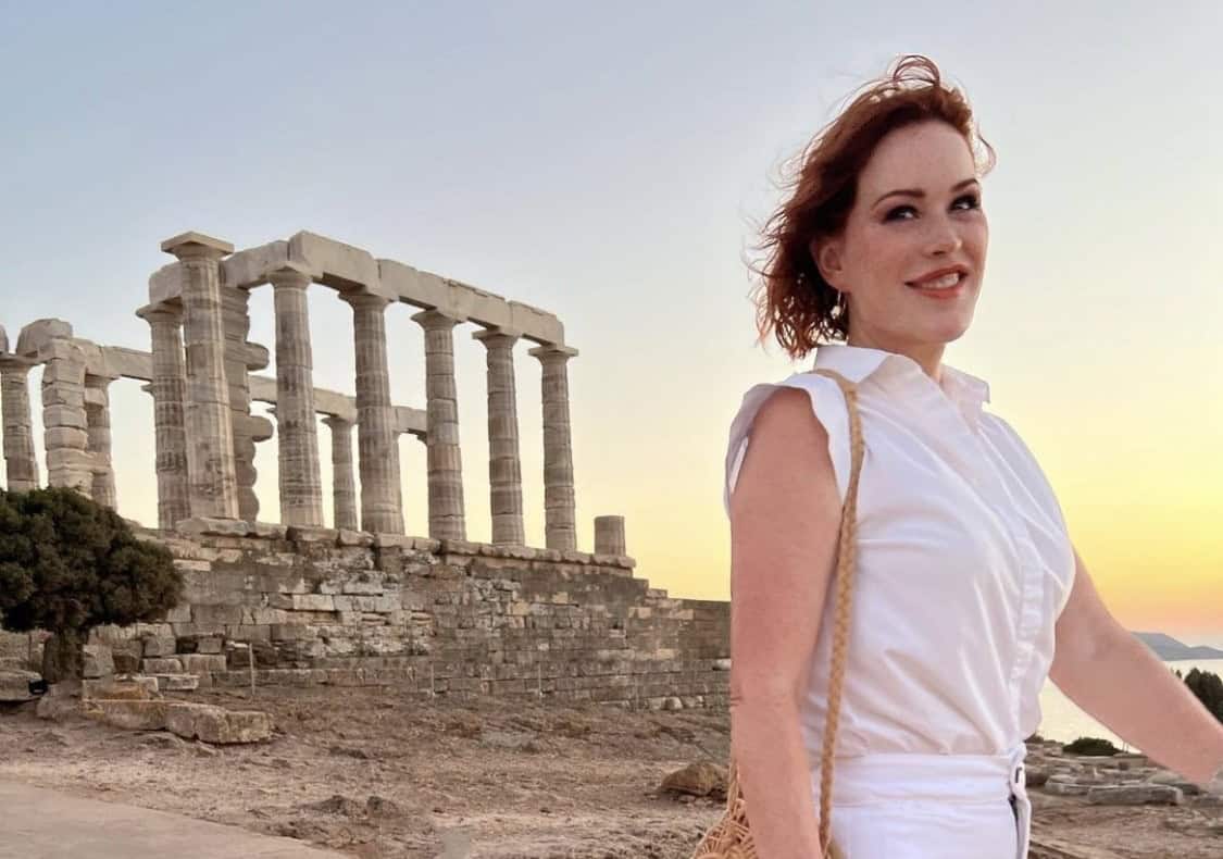 80’s Teen Star Molly Ringwald’s Greek Connection - Watch Video greekcitytimes.com/2024/05/15/80s…
