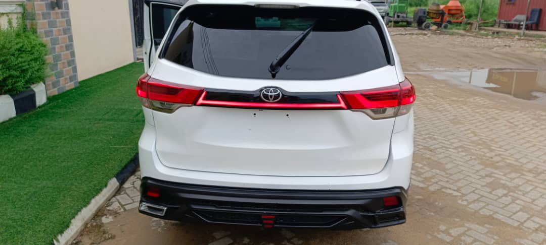 🍁USED NOT REGISTERED🍁
TOYOTA HIGHLANDER LE Model 2016
1stbody
💺Leather
Keyless
Engine-Gear-Ac💯
Buy-Drive

🏝Lagos

🏷16m

☎️ 08031855810

Subscribe HERE👇🏼

WhatsApp Channel
whatsapp.com/channel/0029Va…

FacebookPage
facebook.com/Softcars.ng

TelegramChannel
t.me/softcars_ng