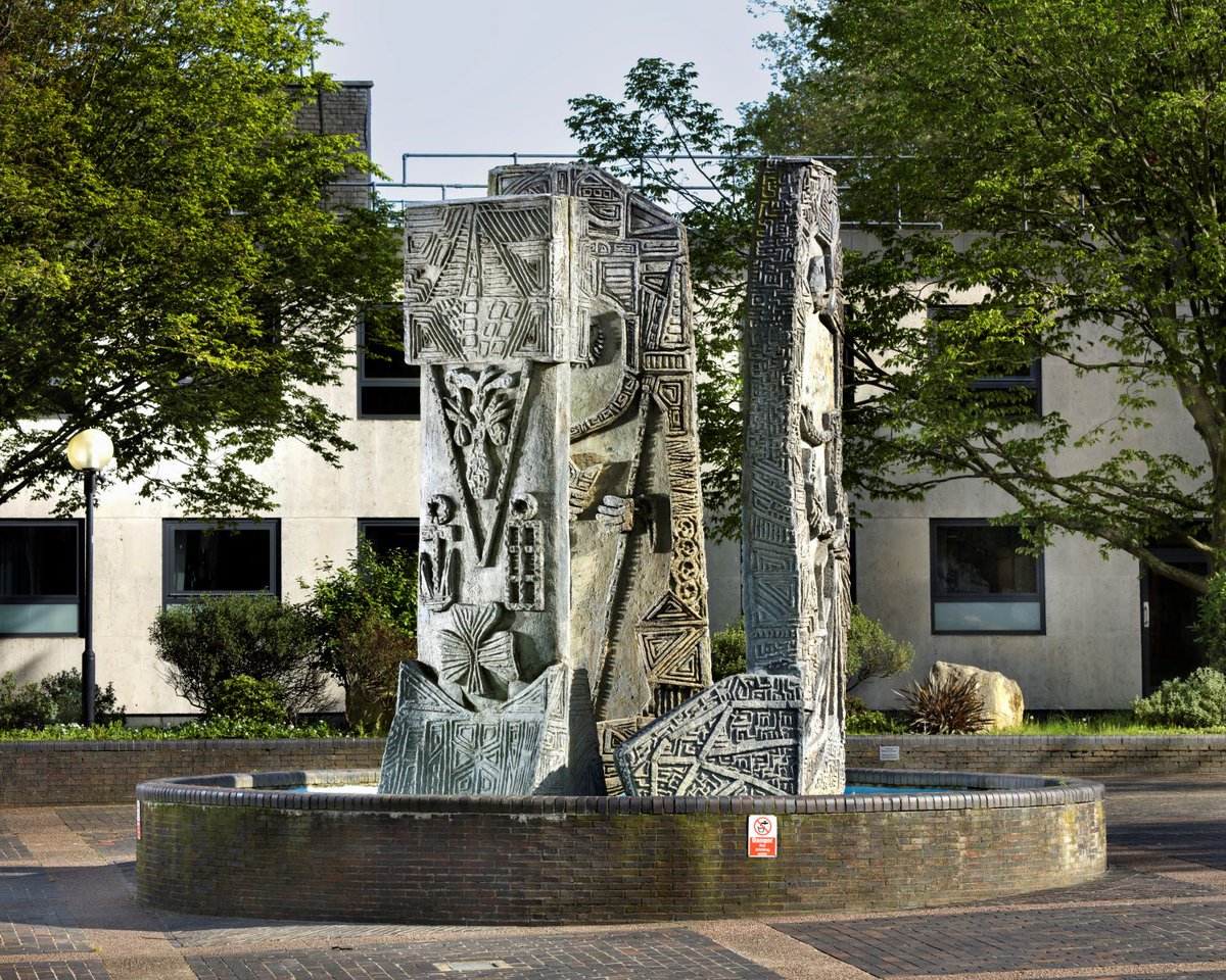 The Civic Fountain in Southend-on-Sea, Essex, has been listed at Grade II 👏 The fountain features sculptural panels by innovative designer William Mitchell, telling the story of Southend’s nautical and religious history. Find out more ➡️ bit.ly/southendcivicf…