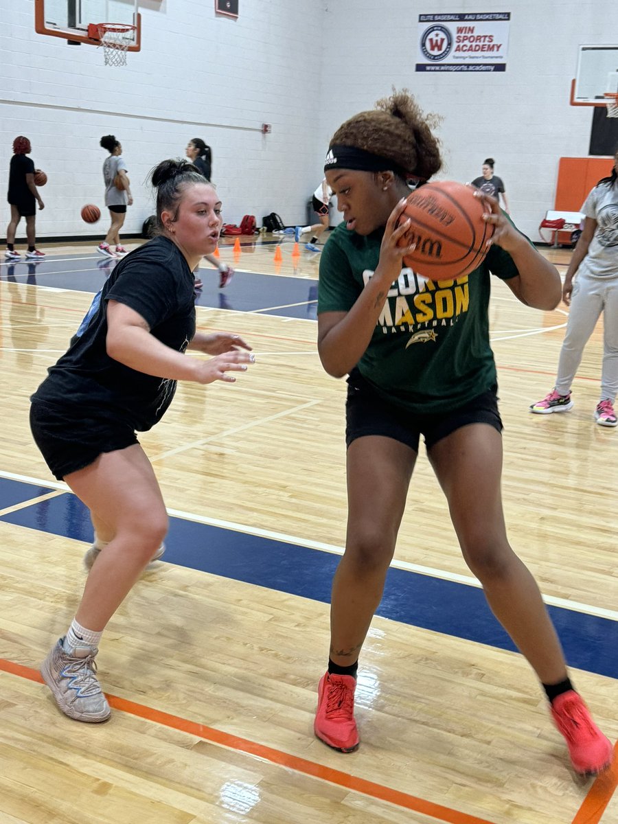 Faith Okorie George Mason University was in the building today getting some work in! #LoveOurCulture #ExampleStrong