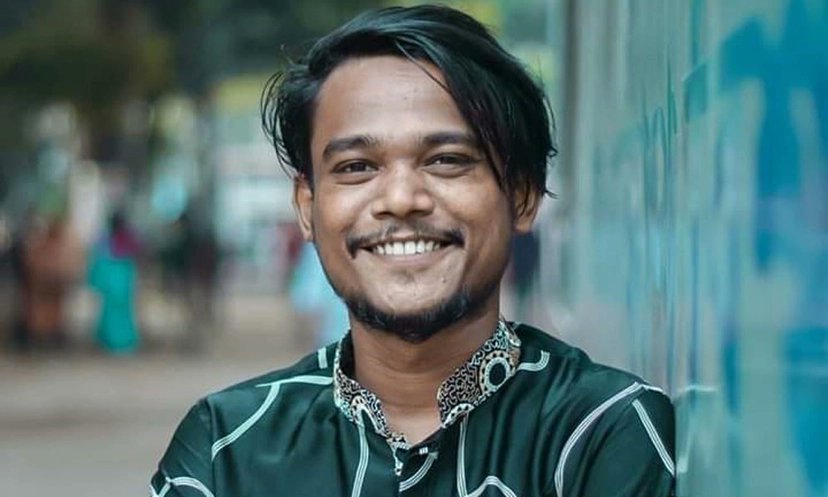 বাবাকে বাঁচাতে কিডনি বেচবেন জবি শিক্ষার্থী