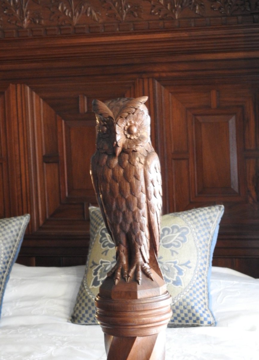 An owl to watch over you while you sleep. @NTcragside #Woodensday