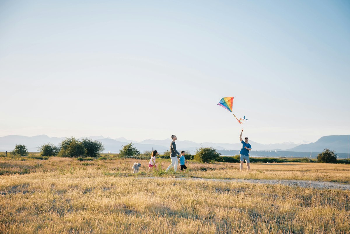 Climate change profoundly affects the well-being of families. Simultaneously the role of families is crucial when it comes to combating climate change. Empowering families to join climate action is a key to positive change! Happy International Day of Families!