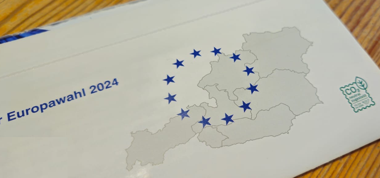 GIStrobl's tweet photo. Well, are we going to vote on new national boundaries in the upcoming #EuroElection? (for international viewers - 3 Austrian Länder=states are missing from this map!) https://t.co/PgtiDnbMlQ