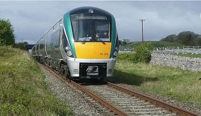 Claremorris Collooney railway is a very valuable state asset. The cost of the land required to build this line would be €950m today, more than twice the cost of relay & reopening @SligoChampion @WesternPeople @themayonews @thecontel @sligoweekender @radiomidwest @OceanFmIreland