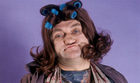 @RayMairead Les Dawson... he lives 👇