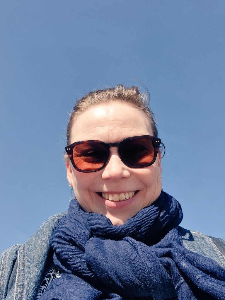 Oisko se kesä? ☀️ Nähdäänkö huomenna Teerenpelissä trinksuilla?

Aika: to 16.5.2024 klo 17 alkaen
Paikka: Ravintola Teerenpeli, kattoterassi, Olavinkatu 2, Kamppi. 
Järjestäjä: Radical Soul Oy

Trinksut ovat omakustanteiset ja tarkoitettu järjestötoimijoille. #järjestöt