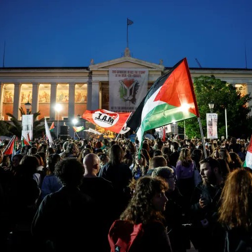 💔🇵🇸 Pro-Palestine protests are being VIOLENTLY SHUT DOWN in Greece.