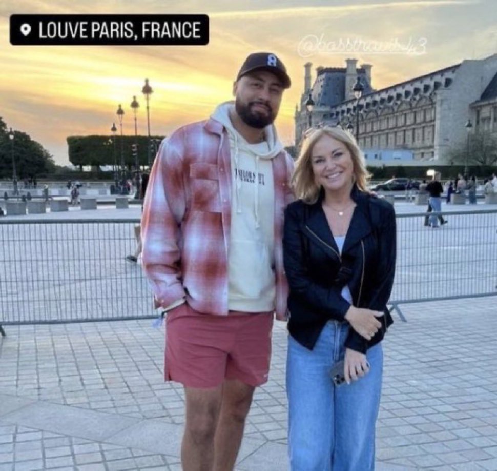 ross wearing an eras hoodie around paris i love it here