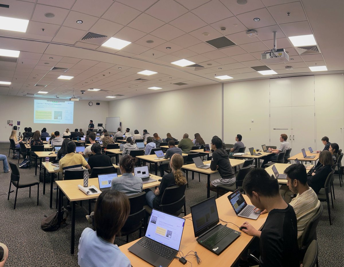 We had a great turn out for our <a href="/FijiSc/">Fiji</a> essentials workshop today covering the basics through to creating an #imageanalysis pipeline.

Slides and worked examples files are available here osf.io/ewyjm/

🔬💻📊