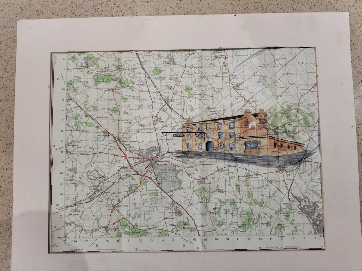 Morning #EarlyBiz 
The George Hotel #Stamford #Lincolnshire A former coaching in on The Great North Road, the main part of the building is from the late 1500s.
Painted on an original 1963 #VintageMap
Online at lincolnmaplady.co.uk
#LincsConnect #MHHSBD #GiftForHim