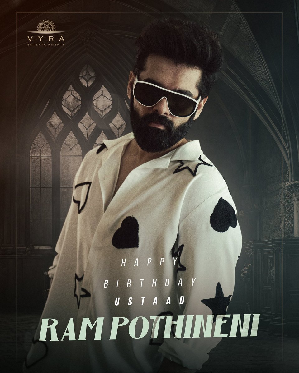 Wishing the energetic Ustaad @ramsayz a fabulous birthday 🥳❤ May your talent continue to inspire and entertain audiences for many more years to come 🔥 Best wishes for #DoubleIsmart. Teaser looks wild and stunning 👌 #HappyBirthdayRAPO