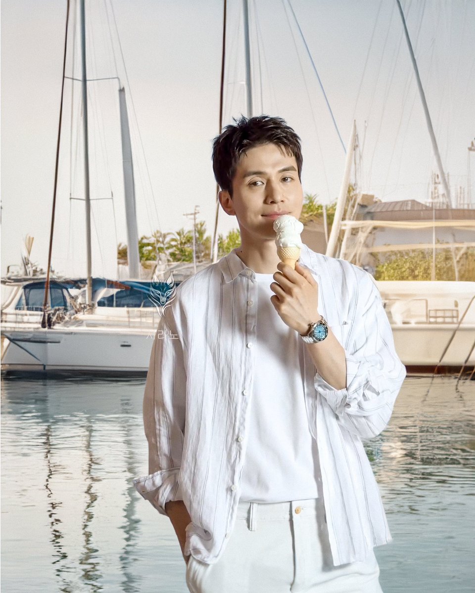 Still don’t mind to be hired in Wook’s design department 🤣🖤

#LeeDongWook #이동욱
#njsirano_stills