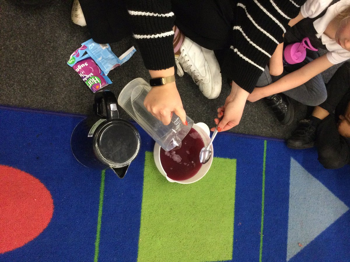 At lunch time, the reception children asked “Ms McBride, how do you make jelly?” So we made jelly! We discussed how to be safe when cooking with hot items and how the jelly begins as a solid in powder form, then a liquid when we add water and then into a solid.